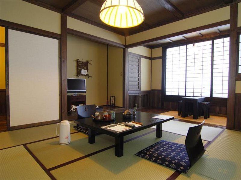 Kurokawa Onsen Yama No Yado Shinmeikan Minamioguni Extérieur photo